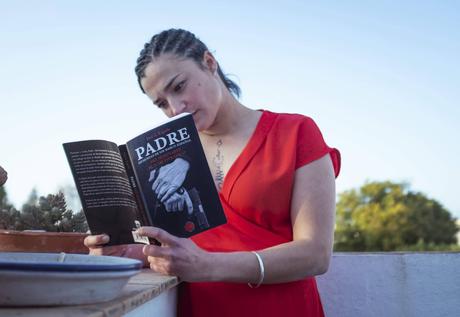 José A. Kapelo lanza la edición especial de su libro ‘Padre’ José A. Kapelo lanza la edición especial de su libro ‘Padre’