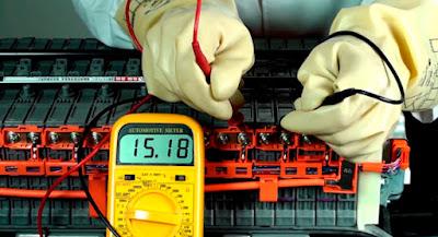 Reparación de baterías de alta tensión – averías en celdas o elementos Reparación de baterías de alta tensión – averías en celdas o elementos