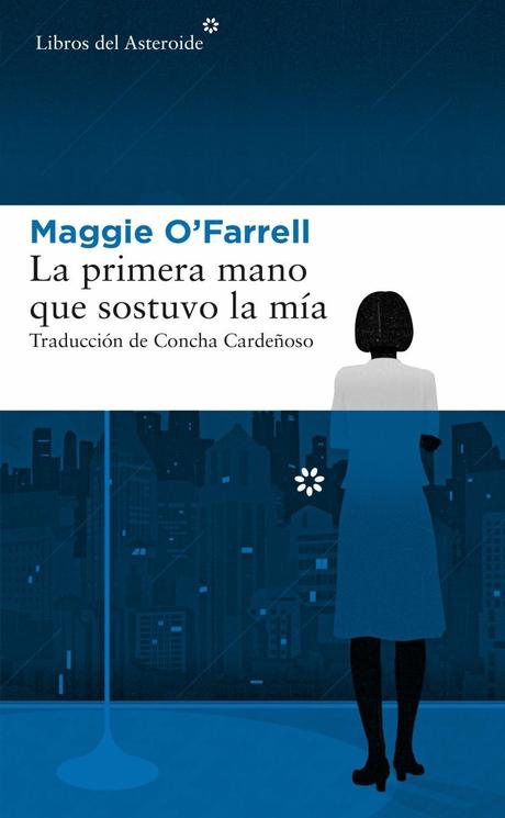 La primera mano que sostuvo la mía