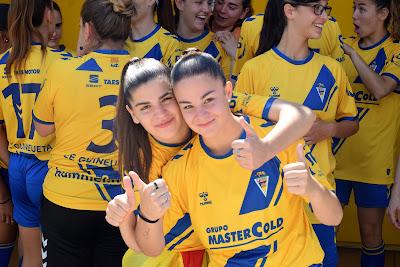 Galería de clics del ascenso de la EE Guineueta a Preferente