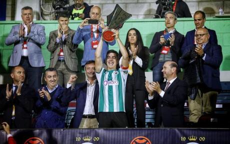El Racing se convierte en el primer supercampeón de la Primera RFEF