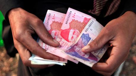 China again comes to Pakistan’s aid, agrees to refinance loans worth $2.3 billion