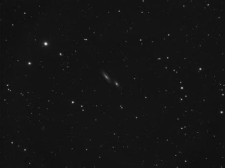 NGC 5857 - NGC 5859. ¿Dos galaxias en interacción?