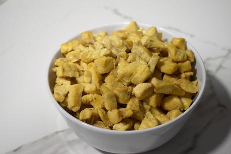 Pizza de pollo y beicon con salsa barbacoa