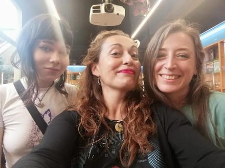 Presentación de Magical Girls (Apache Libros) en Gigamesh