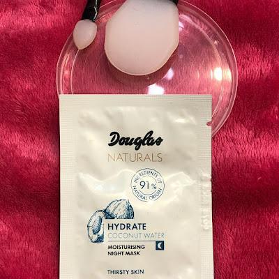 douglas-naturals-night-mask-agua-de-coco