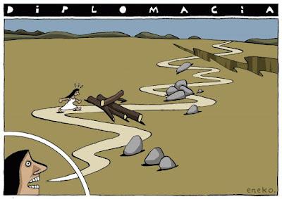 Lleno en El Rocío… Y la falta de explicaciones del Emérito.