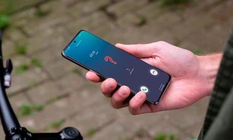 La Guardia Civil alerta: cuidado con el timo de la llamada perdida