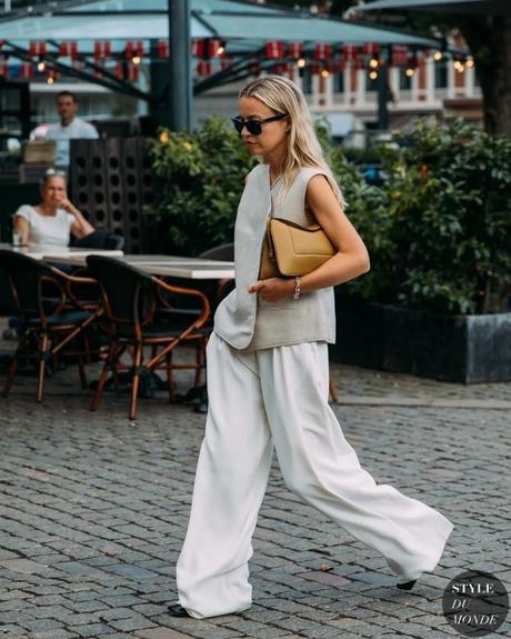 Las tres maneras claves de combinar los pantalones anchos en verano y triunfar