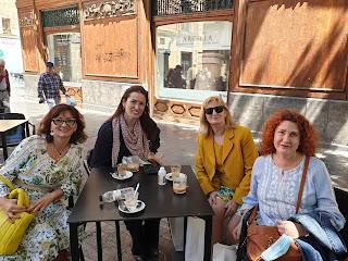 ENCUENTROS CON AMIGAS