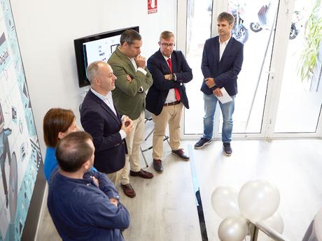 Visual Publinet celebra sus 25 años con una fiesta en su sede central