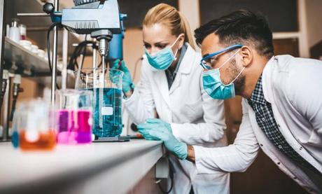 Estas son las carreras con más salidas laborales y las que garantizan mejores sueldos