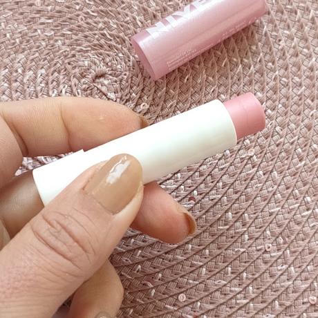 stick labial Una tarde de mimos con un set de Nivea 06