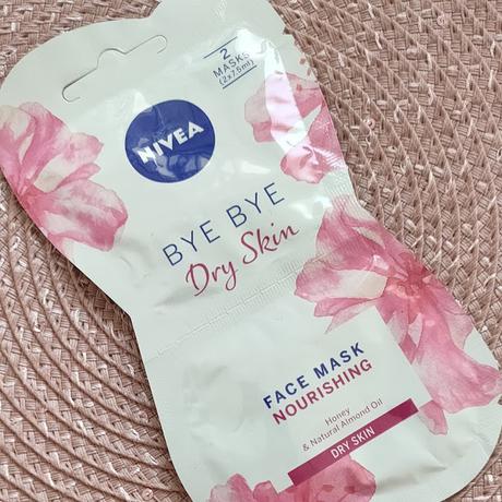 mascarilla Una tarde de mimos con un set de Nivea 04