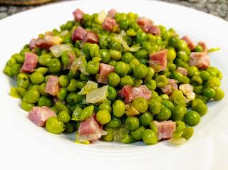 Guisantes con jamón