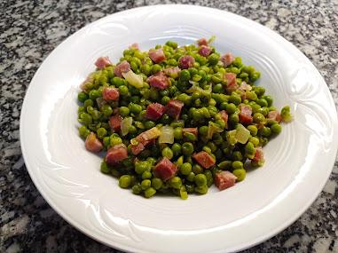 Guisantes con jamón Guisantes con jamón