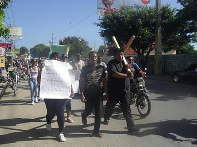 EL COMUNICADOR ES PEREGRINO...