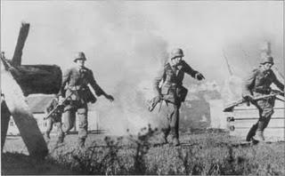 La Wehrmacht completa el cerco de Vyazma tras caer las primeras nieves - 07/10/1941.