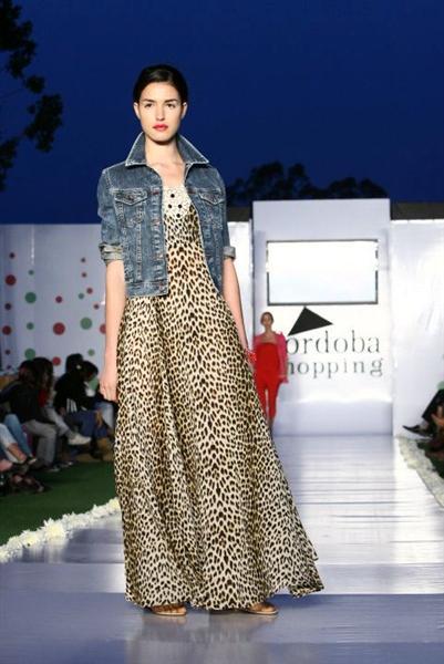 Jazmín Chebar en todos lados!!!