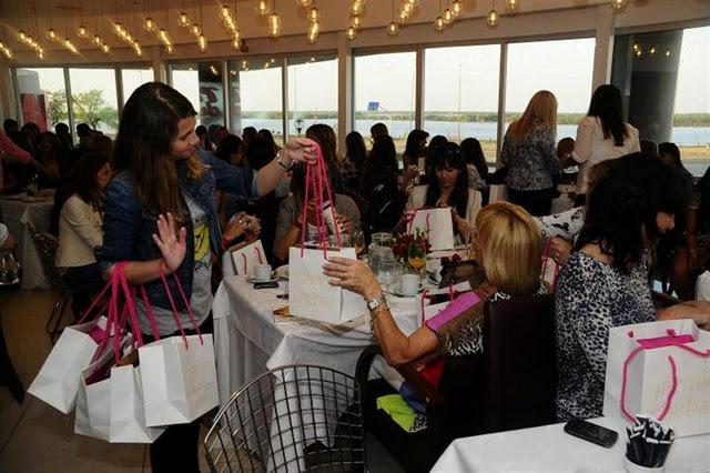 Jazmín Chebar en todos lados!!!