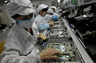 (303)  LOS  COSTOS  LABORALES  DE  CHINA  CREAN  PUESTOS  DE  TRABAJO  EN  USA