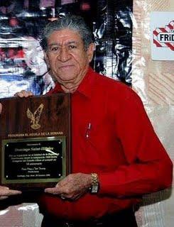 DE ULTIMA: Ingresan de urgencia al periodista Domingo Saint Hilaire a Cuidados Intensivos