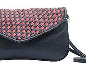 Mini bolsos. Menos