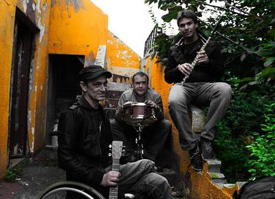 Intimamos .............