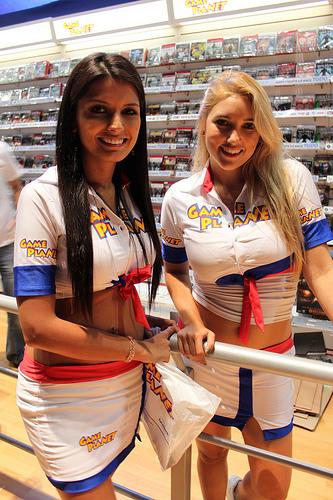 Edecanes Stand Gameplanet