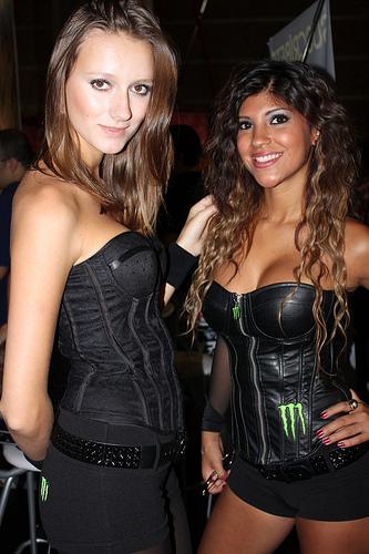 Edecanes Monster Energy