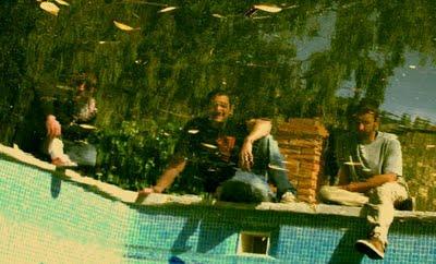 300 DÍAS DE SOL / 3 SINGER MORNINGS