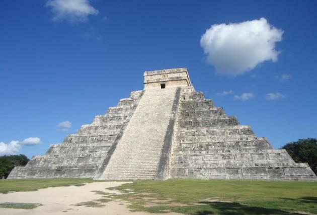 Black and White in Chichen Itza