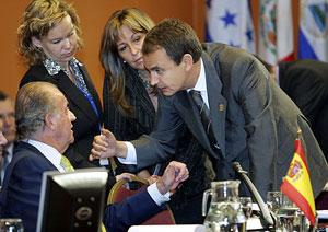 Los españoles, abandonados y traicionados por los grandes poderes