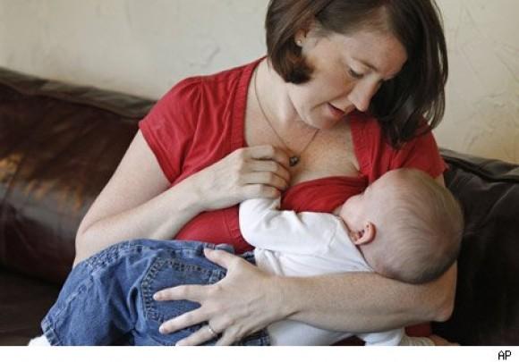 ¿Las muestras gratis de fórmula debilitan la lactancia?