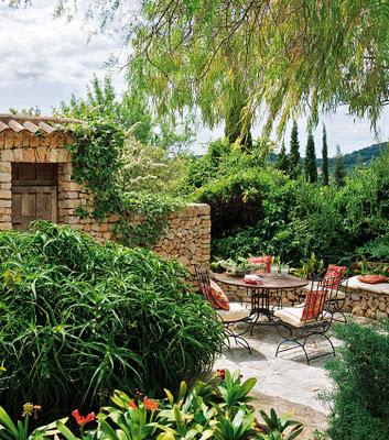 LOS JARDINES RUSTICOS