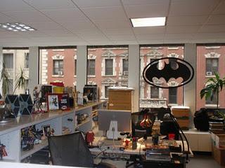 Las oficinas de la DC Comics por dentro