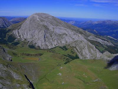 el tapinón y peña llana