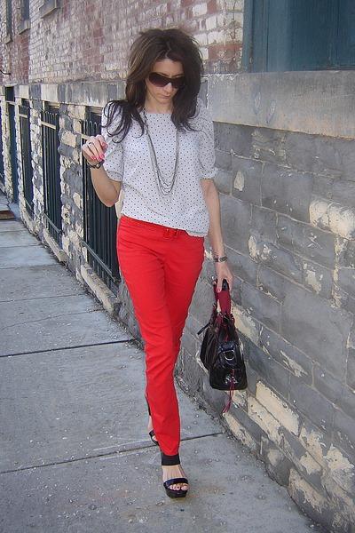 Steet Style: Red Pants