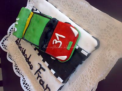 Tarta fondant coche para Fran