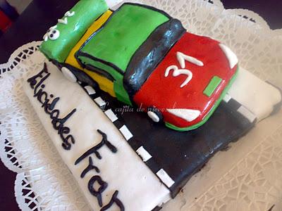 Tarta fondant coche para Fran