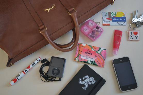 Qué llevan las bloggers en el bolso