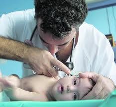 La otitis, una de las complicaciones de bebés y niños
