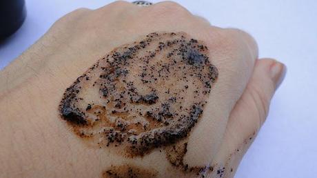 Beautyp: scrub de cafeína.