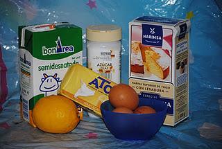 Bizcocho de limón con Lemon Curd