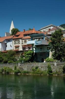 LA TONNELLE,  INTEGRACION ABSOLUTA