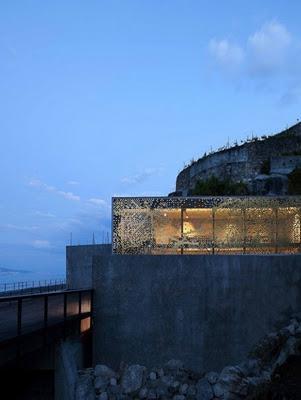 LA TONNELLE,  INTEGRACION ABSOLUTA