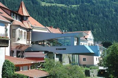 LA TONNELLE,  INTEGRACION ABSOLUTA