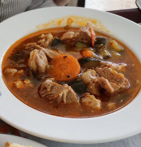 CARNE ESTOFADA CON VERDURAS