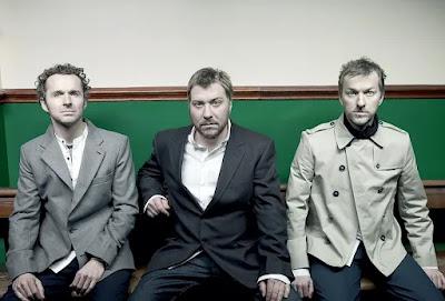 Doves - Caught by the river (2002) Doves - Caught by the river (2002)