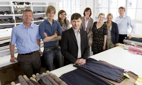 Cómo Profesionalizar una Empresa Familiar y no morir en el intento Cómo Profesionalizar una Empresa Familiar y no morir en el intento